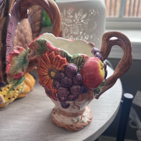 Fitz and Floyd Harvest Thanksgiving Turkey Teapot with Creamer & Sugar Bowl - Picture 3 of 16
